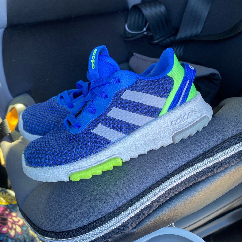 Adidas size 9 with box